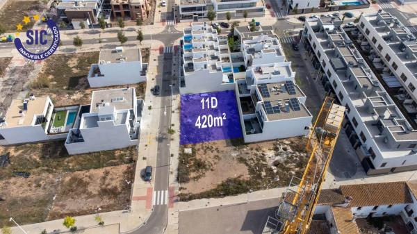 Terreno en calle Pablo Sarasate, 11