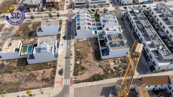 Terreno en calle Pablo Sarasate, 11