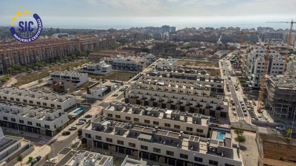 Terreno en calle Pablo Sarasate, 11