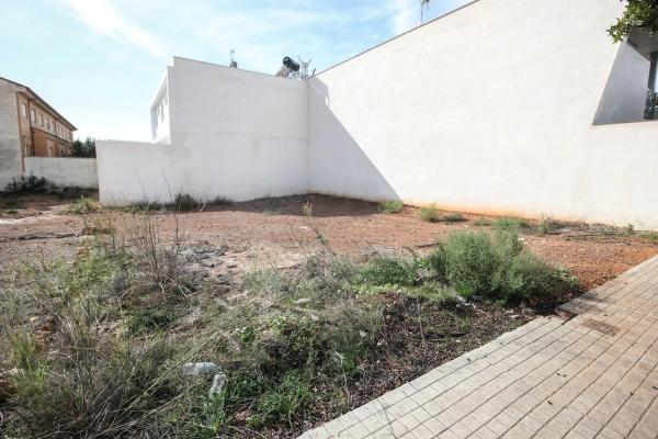 Terreno en calle Muntanya de Romeu, 222