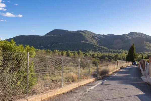 Terreno en Polígono 4
