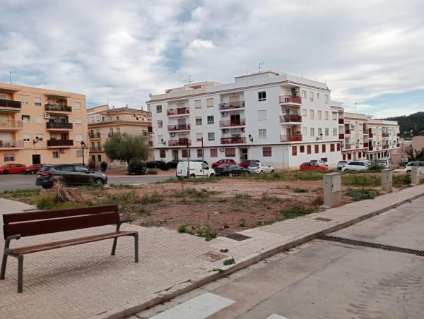 Terreno en calle Fray Domingo de Petrés