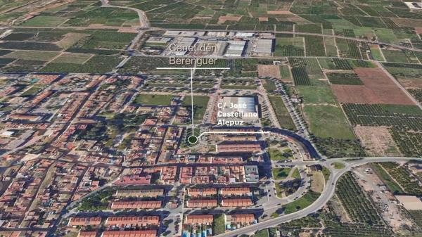 Terreno en calle José Segrelles