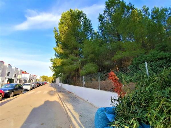 Terreno en calle Vinalesa, 25