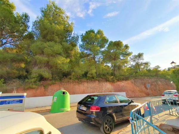 Terreno en calle Vinalesa, 25