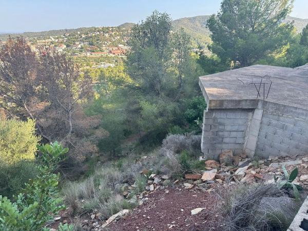 Terreno en calle Mar Caspio s/n