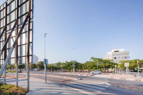 Terreno en calle Miguel Mihura