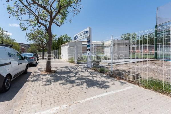 Terreno en calle Carcanyo