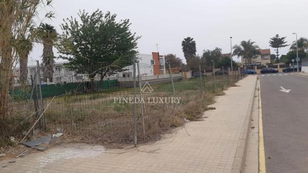 Terreno en calle Virgo