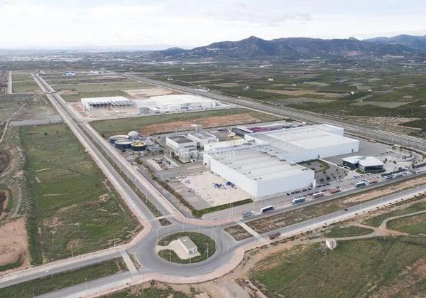 Terreno en calle a Cami Mar