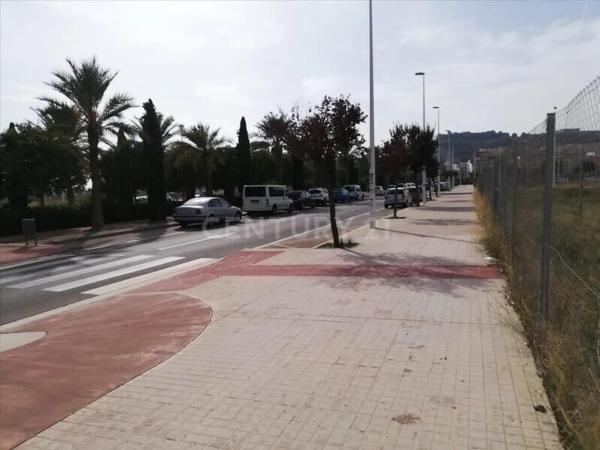 Terreno en avenida Vespasiano Gonzaga s/n