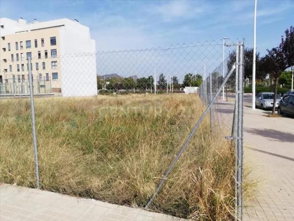 Terreno en avenida Vespasiano Gonzaga s/n