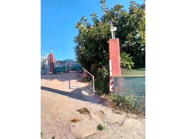 Terreno en calle Ue4 t