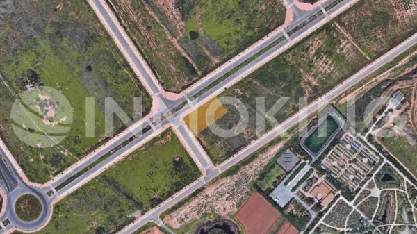 Terreno en avenida Sequia de l'Arrif, 17