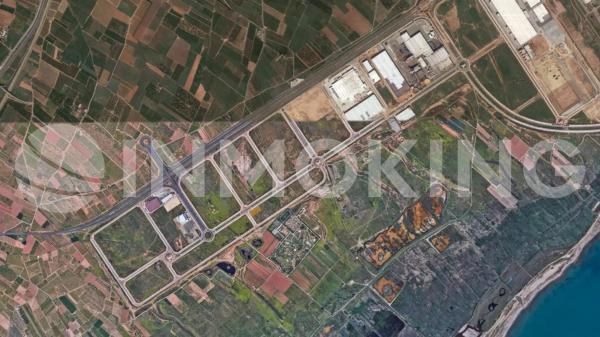 Terreno en avenida Sequia de l'Arrif, 17