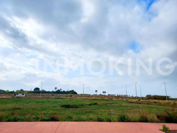 Terreno en avenida Sequia de l'Arrif, 17