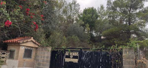 Terreno en calle Mestral, 9