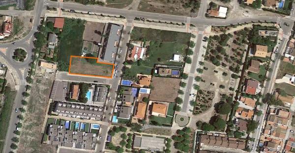 Terreno en calle Virgo, 2