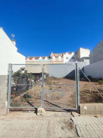 Terreno en calle Alejandro García Bustr, 21