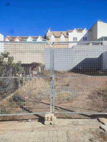Terreno en calle Alejandro García Bustr, 21