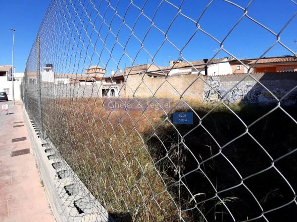 Terreno en Benavites