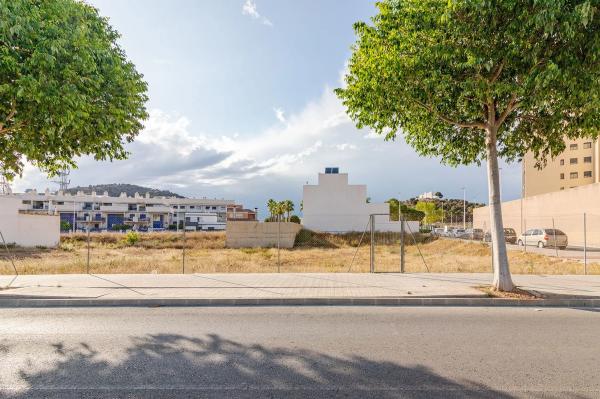 Terreno en calle del Catedràtic Josep Lluís Blasco Estellés