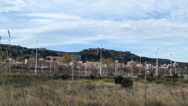 Terreno en calle Mossén Cucaló