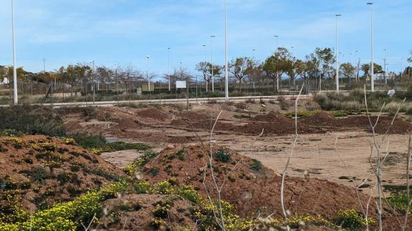 Terreno en calle Mossén Cucaló