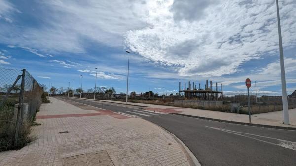 Terreno en calle Mossén Cucaló