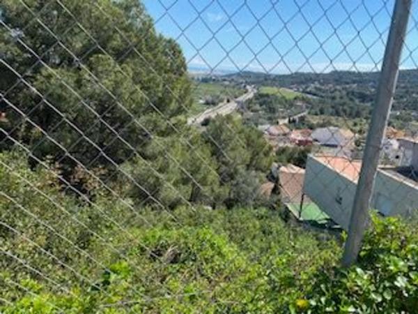 Terreno en avenida montañeta salero, 8