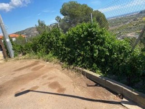 Terreno en avenida montañeta salero, 8