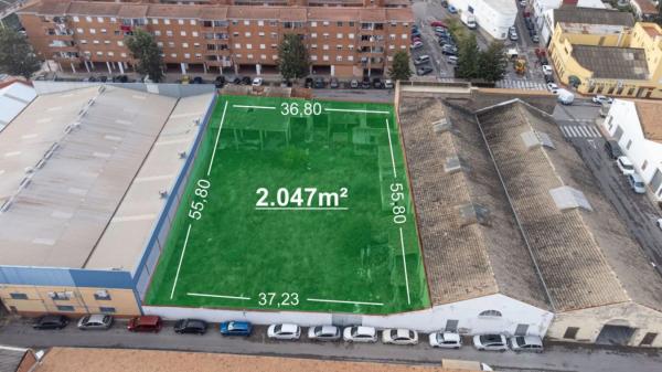 Terreno en avenida del Racó de I´Horta, 8 -14