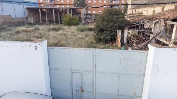 Terreno en avenida del Racó de I´Horta, 8 -14