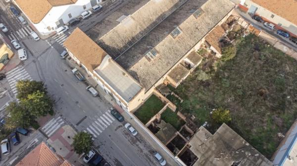 Terreno en avenida del Racó de I´Horta, 8 -14