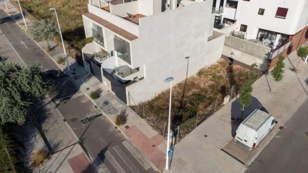 Terreno en calle Giacomo Puccini