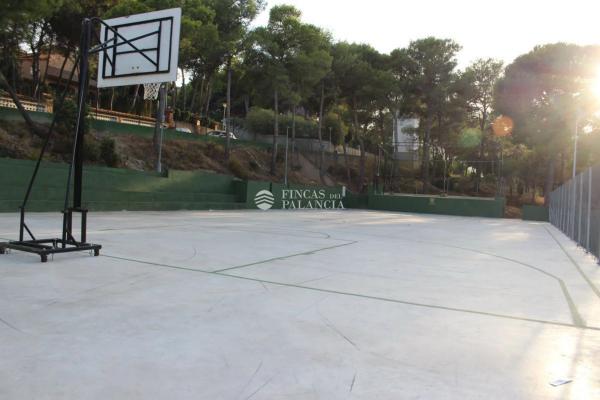 Terreno en Urbanización el Tochar, 100