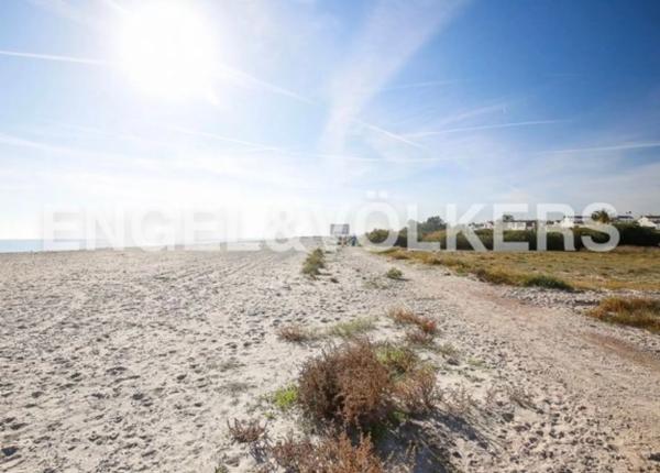 Terreno en calle del Cigne