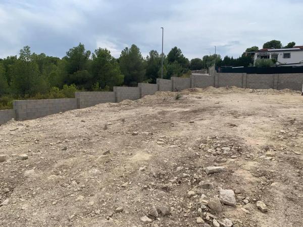 Terreno en calle Tarongers s/n Sn