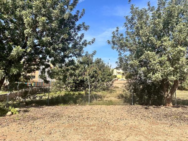 Terreno en calle Gregal, 19