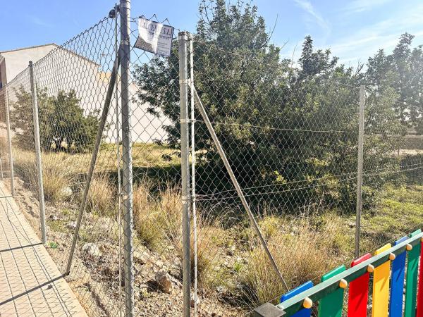 Terreno en calle Gregal, 19