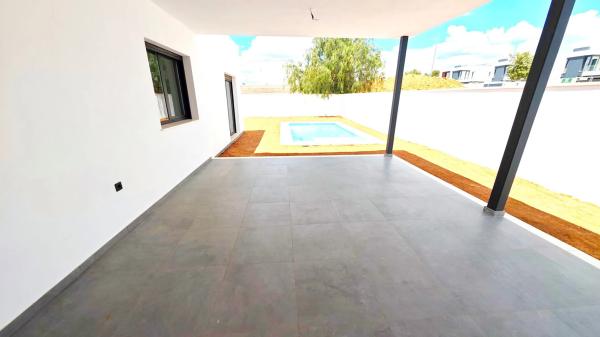 Terreno en calle Siempreviva