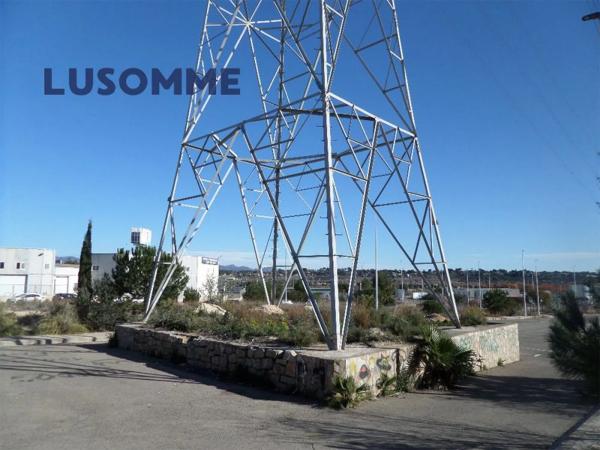 Terreno en calle Griva