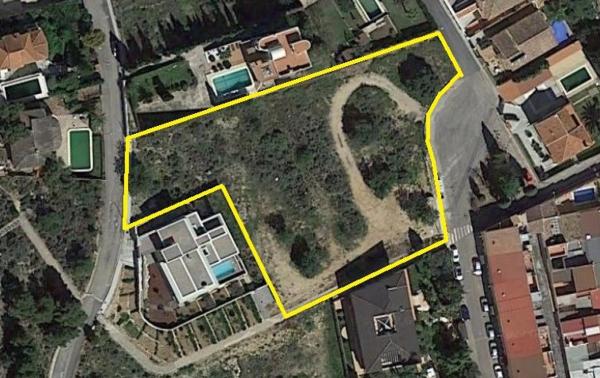 Terreno en calle el Garbí, 4