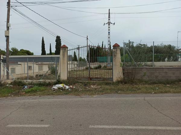 Terreno en plaza Num 37, 25