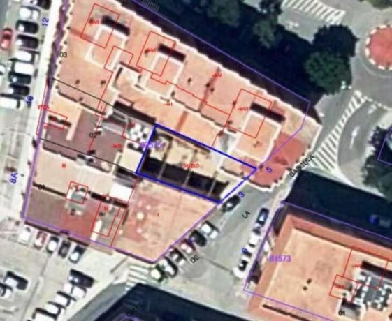 Terreno en calle la Bàscula