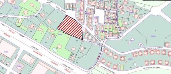 Terreno en calle la Lloma
