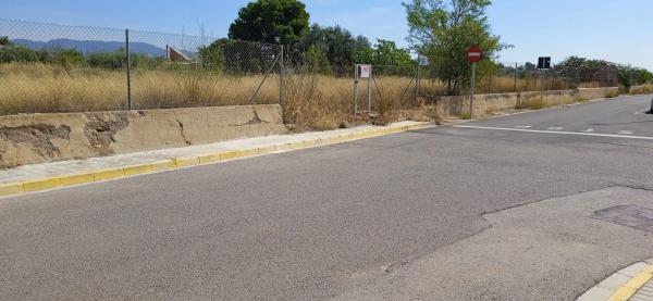 Terreno en calle Sabater