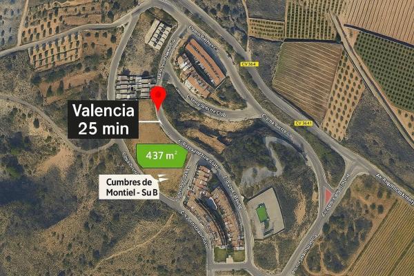 Terreno en calle de Sant Pasqual