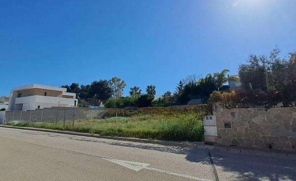 Terreno en calle Castaño