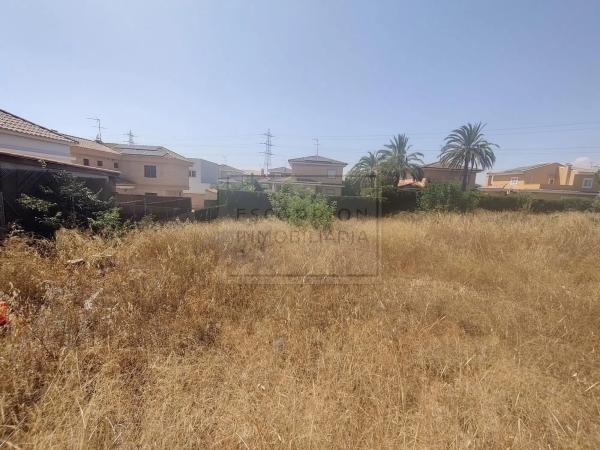 Terreno en calle Francisco Tomás y Valiente, 12